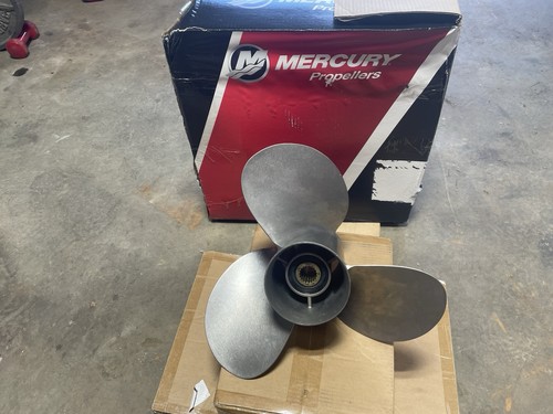New stainless prop - new, mercury